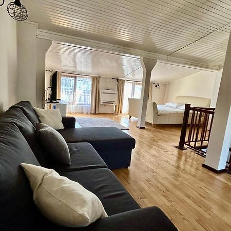 Fenix Studio Apartment Varna Center المظهر الخارجي الصورة