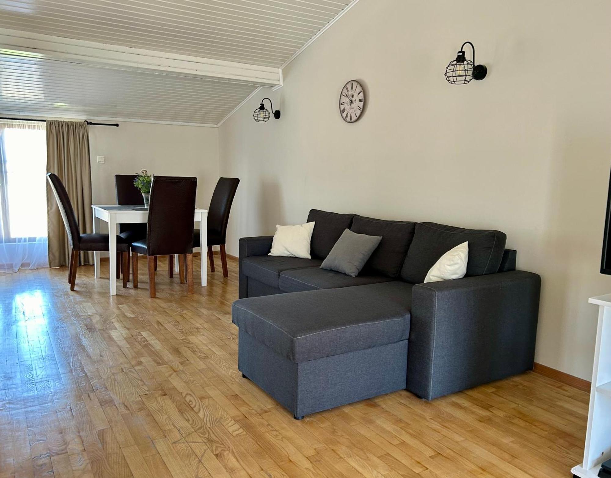 Fenix Studio Apartment Varna Center المظهر الخارجي الصورة