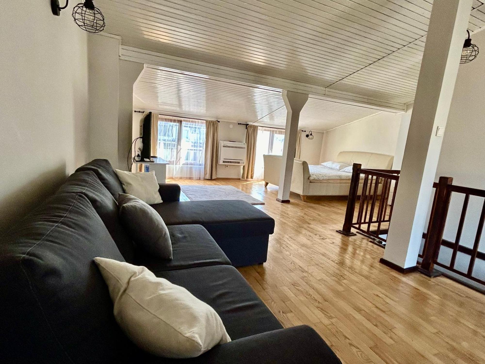 Fenix Studio Apartment Varna Center المظهر الخارجي الصورة